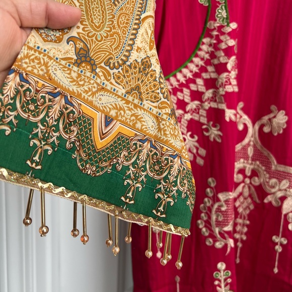 Pakistani branded embroidered 3 piece - Picture 6 of 9